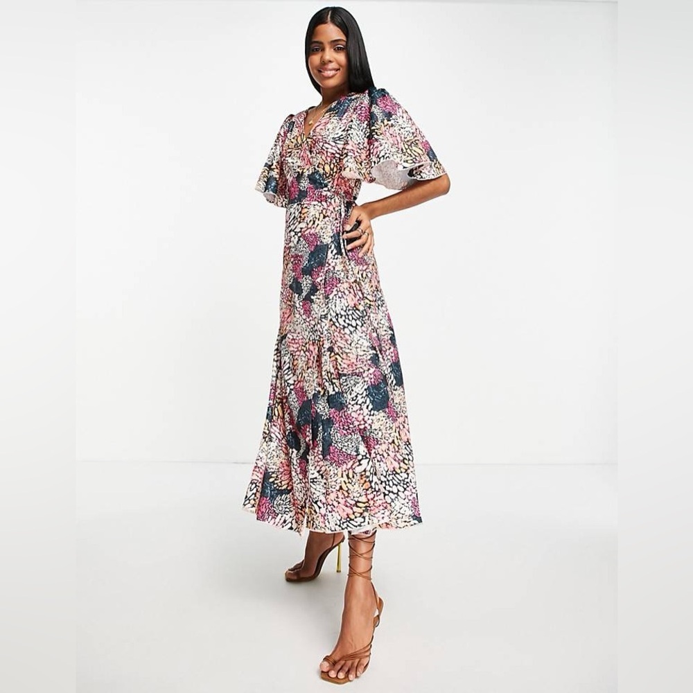 Little Mistress flutter sleeve maxi dress in ditsy floral